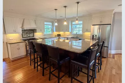 179 Hillside St, Arlington, MA 02476 - Photo 7