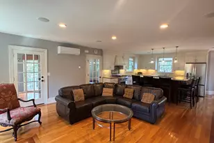179 Hillside St, Arlington, MA 02476 - Photo 11