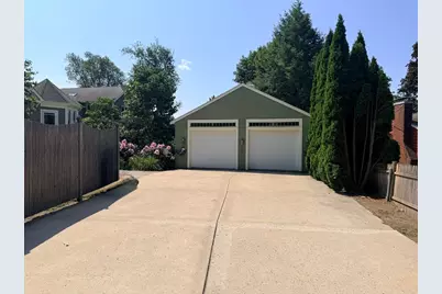 179 Hillside St, Arlington, MA 02476 - Photo 3