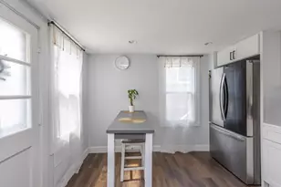 9 Lawrence St, Woburn, MA 01801 - Photo 9