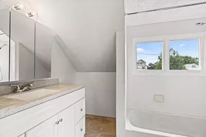 9 Lawrence St #1, Woburn, MA 01801 - Photo 19