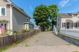 9 Lawrence St, Woburn, MA 01801 - Photo 41