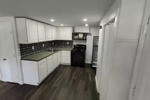425 W Elm St, Brockton, MA 02301 - Photo 1