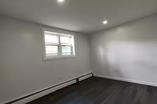425 W Elm St, Brockton, MA 02301 - Photo 17