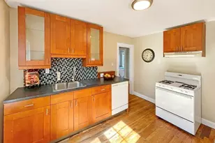 66 Boylston St, Watertown, MA 02472 - Photo 9