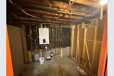 129 Florence Street, Brockton, MA 02301 - Photo 33