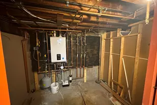 129 Florence St, Brockton, MA 02301 - Photo 33