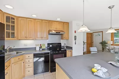 111 Nashua Rd, Billerica, MA 01862 - Photo 11