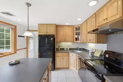 111 Nashua Rd, Billerica, MA 01862 - Photo 9