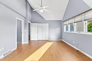 700 Shore Dr, Fall River, MA 02721 - Photo 21