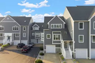 700 Shore Dr, Fall River, MA 02721 - Photo 3