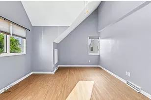 700 Shore Dr, Fall River, MA 02721 - Photo 19