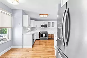 700 Shore Dr, Fall River, MA 02721 - Photo 11