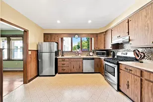 87 Edwin St, Quincy, MA 02171 - Photo 15