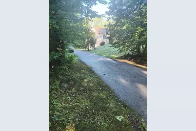 299 River St, Leicester, MA 01524 - Photo 3