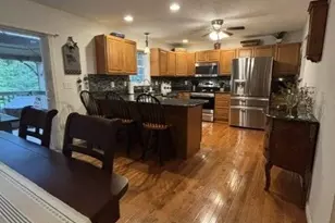 299 River St, Leicester, MA 01524 - Photo 9