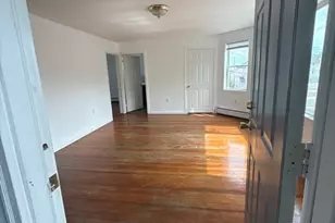 471-473 Division St, Fall River, MA 02721 - Photo 3