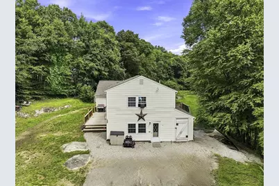 188 Maple St, Douglas, MA 01516 - Photo 33