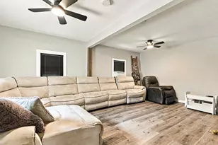 188 Maple St, Douglas, MA 01516 - Photo 13