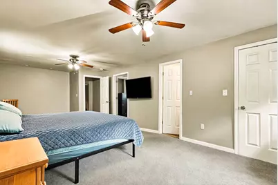 188 Maple St, Douglas, MA 01516 - Photo 21