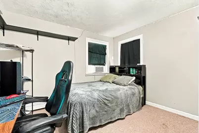 188 Maple St, Douglas, MA 01516 - Photo 17