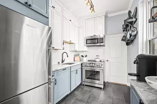 17 Cazenove St, Boston, MA 02116 - Photo 3