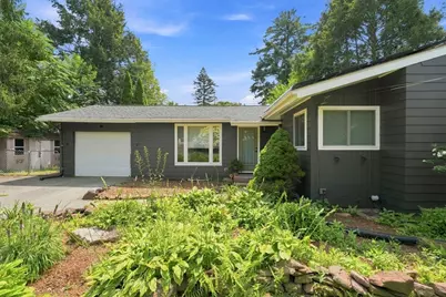 55 Lindsay Rd, Springfield, MA 01128 - Photo 1