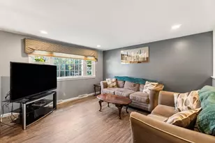 64 Brand Ave, Wilmington, MA 01887 - Photo 11