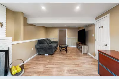64 Brand Ave, Wilmington, MA 01887 - Photo 15