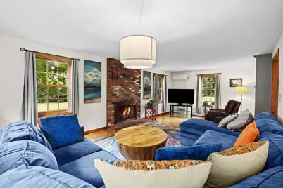 13 Bayview Ave, Berkley, MA 02779 - Photo 7
