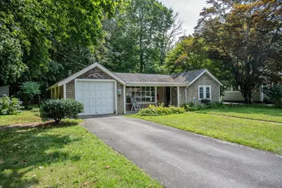 20 Bryant St, Dartmouth, MA 02747 - Photo 3