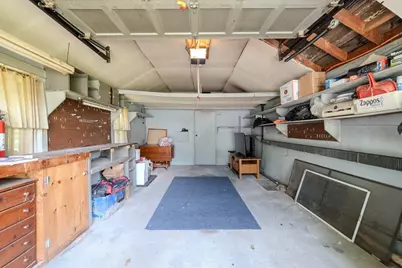 20 Bryant St, Dartmouth, MA 02747 - Photo 17