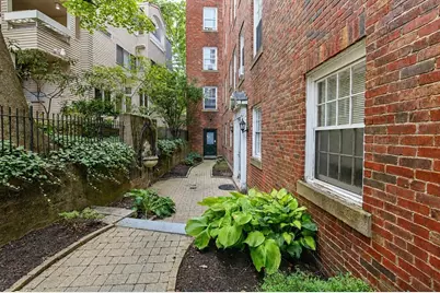 16 Chauncy St #B, Cambridge, MA 02138 - Photo 11