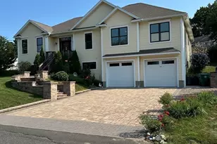 139 Blanchard St, Chicopee, MA 01020 - Photo 37