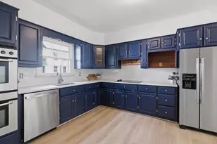 142 Pleasant St, Winchendon, MA 01475 - Photo 5