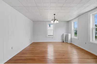 142 Pleasant St, Winchendon, MA 01475 - Photo 15