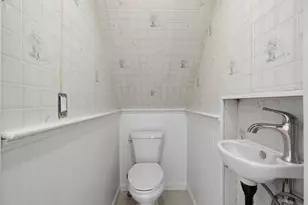 142 Pleasant St, Winchendon, MA 01475 - Photo 17