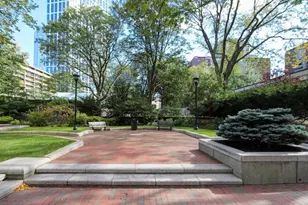 8 Whittier Pl, Boston, MA 02114 - Photo 11