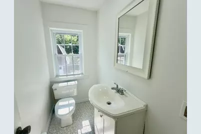 22 Central Avenue #22, Needham, MA 02492 - Photo 5