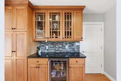 7 Pincushion Rd, Framingham, MA 01702 - Photo 13