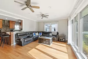 7 Pincushion Rd, Framingham, MA 01702 - Photo 5