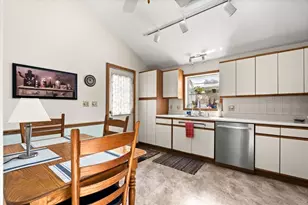 905 Riverside Dr, Methuen, MA 01844 - Photo 11