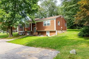 3235 Sharps Lot Rd, Dighton, MA 02715 - Photo 3