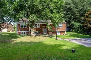 3235 Sharps Lot Rd, Dighton, MA 02715 - Photo 3