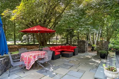 55-B Hancock St, Lexington, MA 02420 - Photo 39