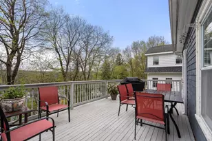 28 Maplewood Rd, Worcester, MA 01602 - Photo 35