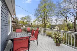 28 Maplewood Rd, Worcester, MA 01602 - Photo 33