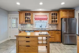 28 Maplewood Rd, Worcester, MA 01602 - Photo 13