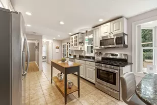 6 Rogers Ave, Marlborough, MA 01752 - Photo 5