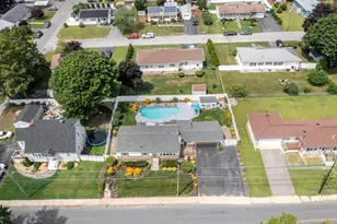 315 Lowell St, Methuen, MA 01844 - Photo 37